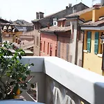 Han/Misafirhane Del Furioso Ferrara